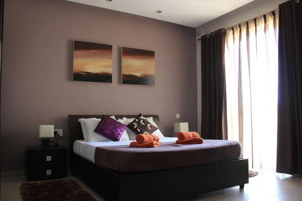 Sunny 2 Bedroom, 2 Bathrooms, Seaside Apt. Sliema Zewnętrze zdjęcie