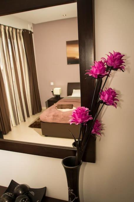 Sunny 2 Bedroom, 2 Bathrooms, Seaside Apt. Sliema Zewnętrze zdjęcie