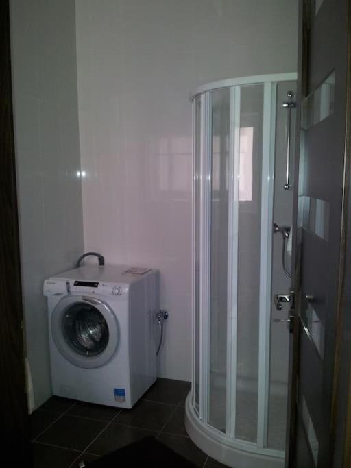 Sunny 2 Bedroom, 2 Bathrooms, Seaside Apt. Sliema Zewnętrze zdjęcie